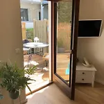 Kellifornia Apartman